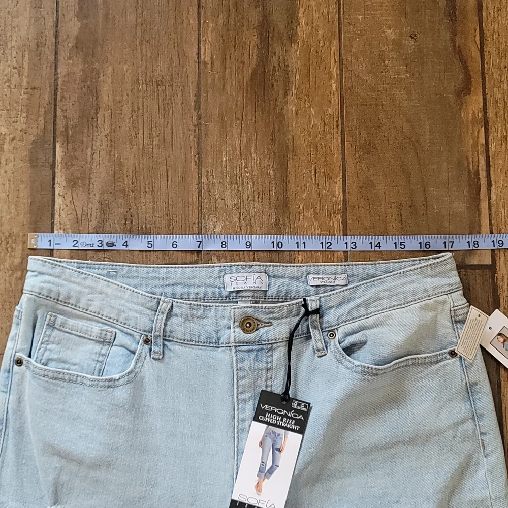 NWT Sofia Hi Rise Cuffed Straight Jeans Veronica Straight Distressed jeans‎